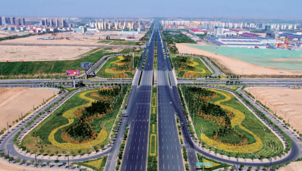 近日，蘭州新區(qū)城鄉(xiāng)發(fā)展局公布了新區(qū)2024年建筑市場(chǎng)各方主體信用評(píng)價(jià)結(jié)果，西部市政建設(shè)集團(tuán)（原甘肅省交科建設(shè)有限公司）榮獲蘭州新區(qū)2024年度建筑市場(chǎng)信用評(píng)價(jià)A級(jí)單位。作為參與蘭州新區(qū)城市建設(shè)的先行者